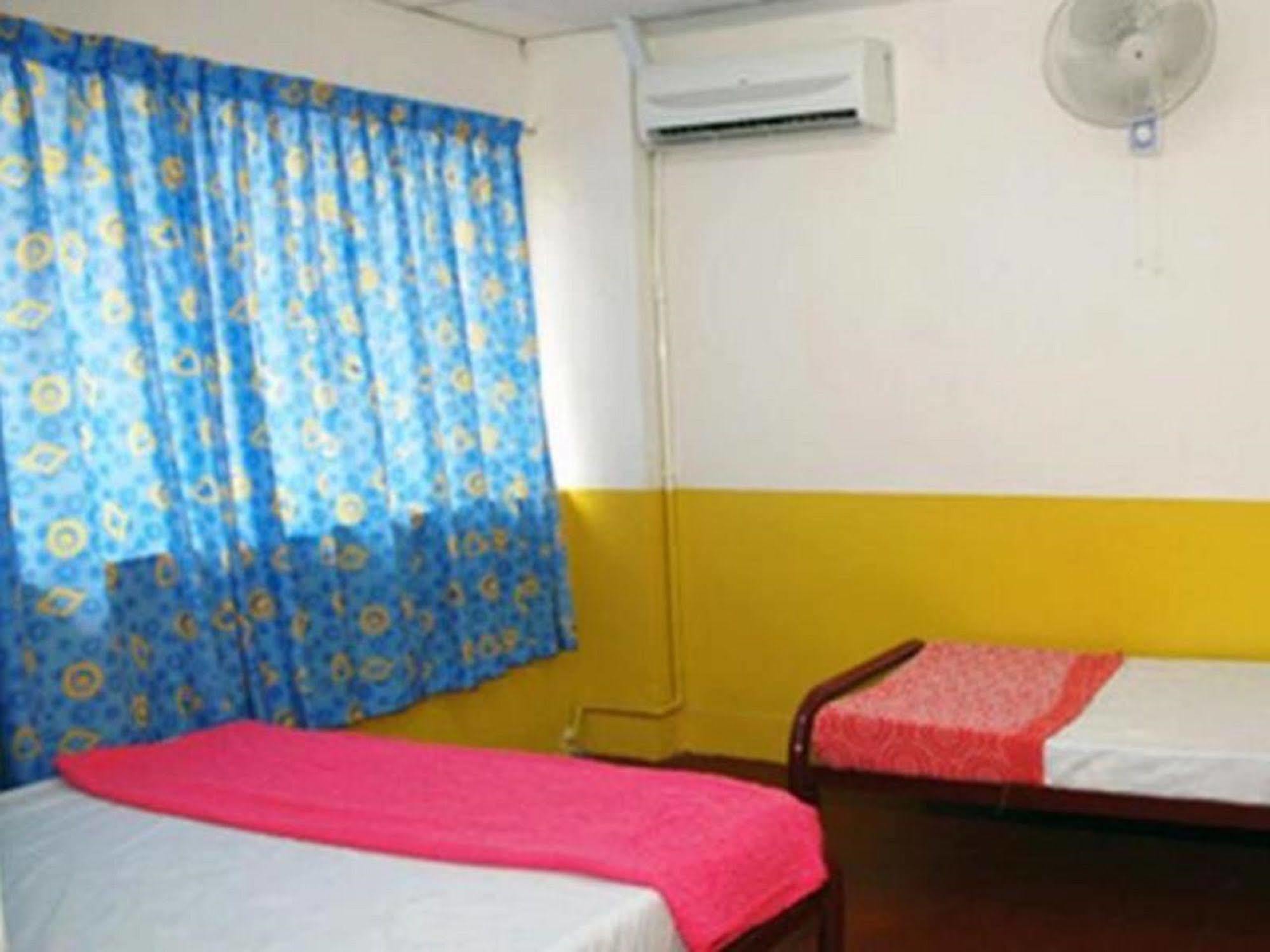 Stay In Lodge Kota Kinabalu Exterior foto